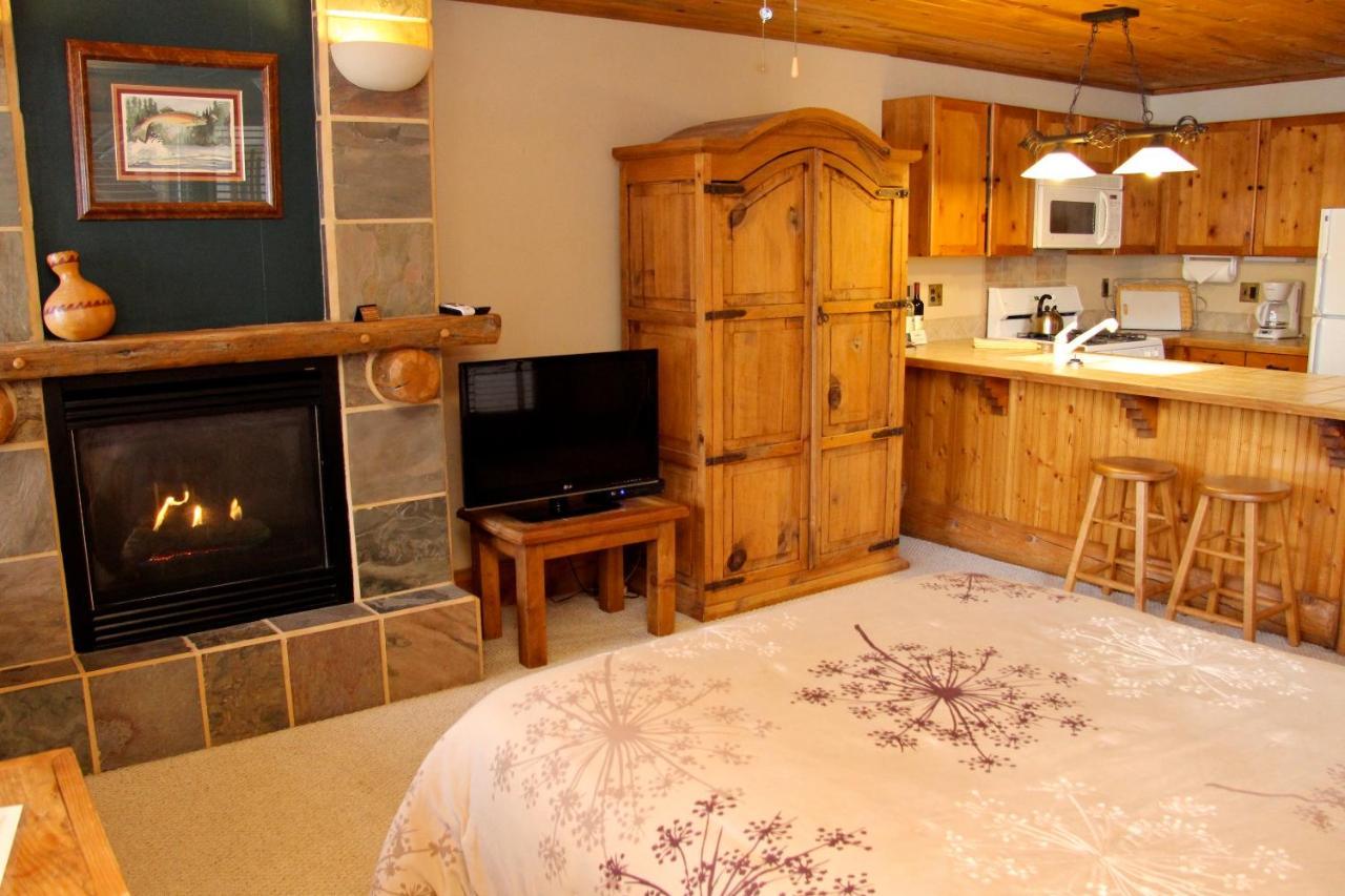 Chipeta Lodge Риджуей Екстериор снимка