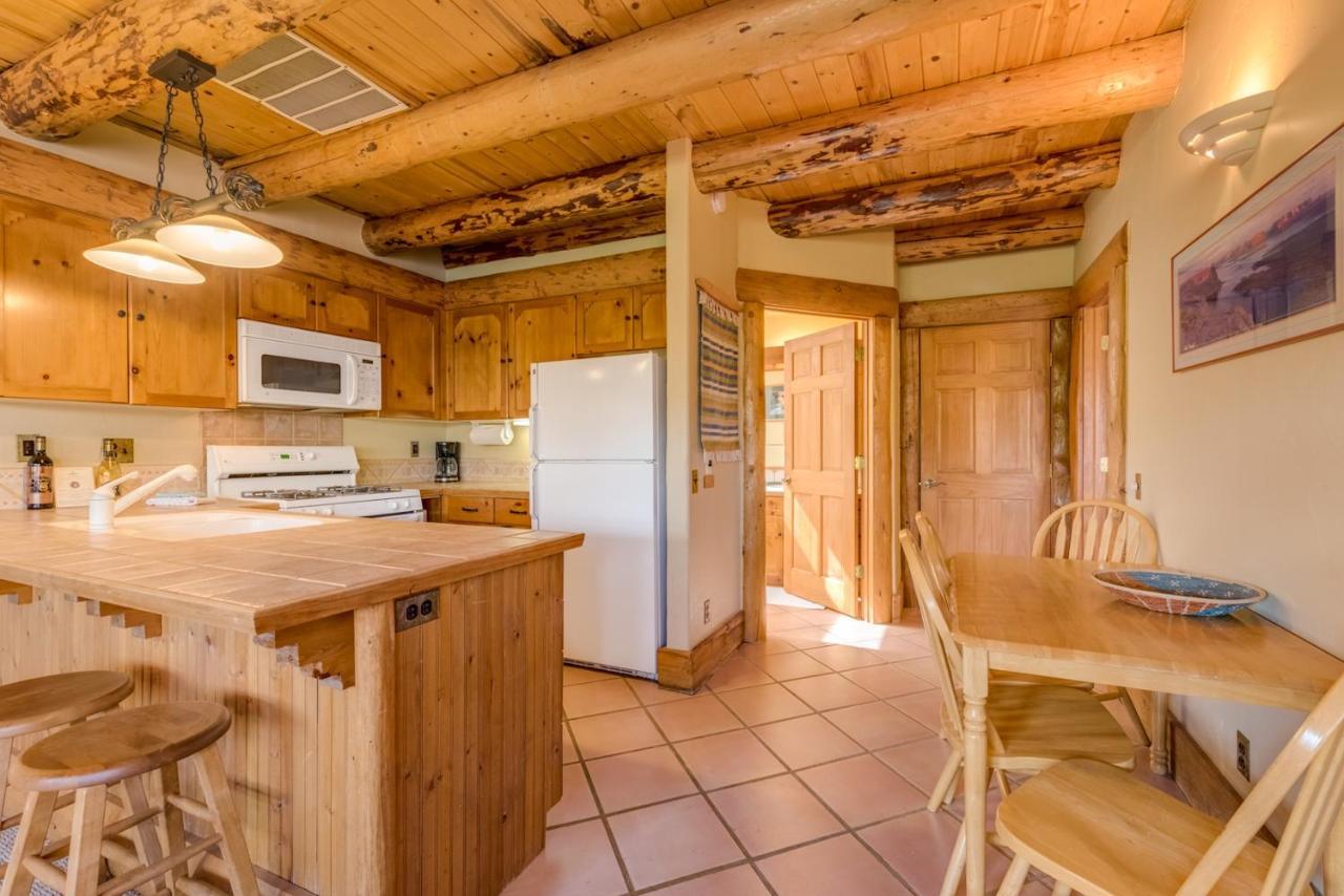 Chipeta Lodge Риджуей Екстериор снимка