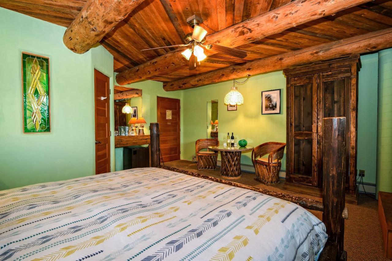 Chipeta Lodge Риджуей Екстериор снимка