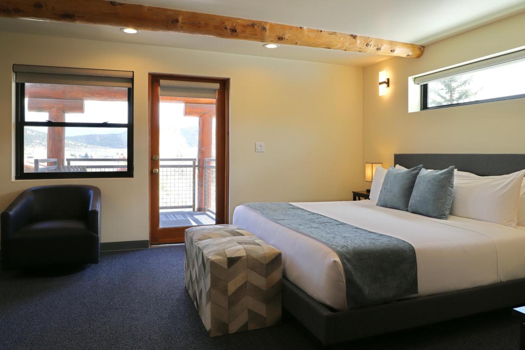 Chipeta Lodge Риджуей Екстериор снимка