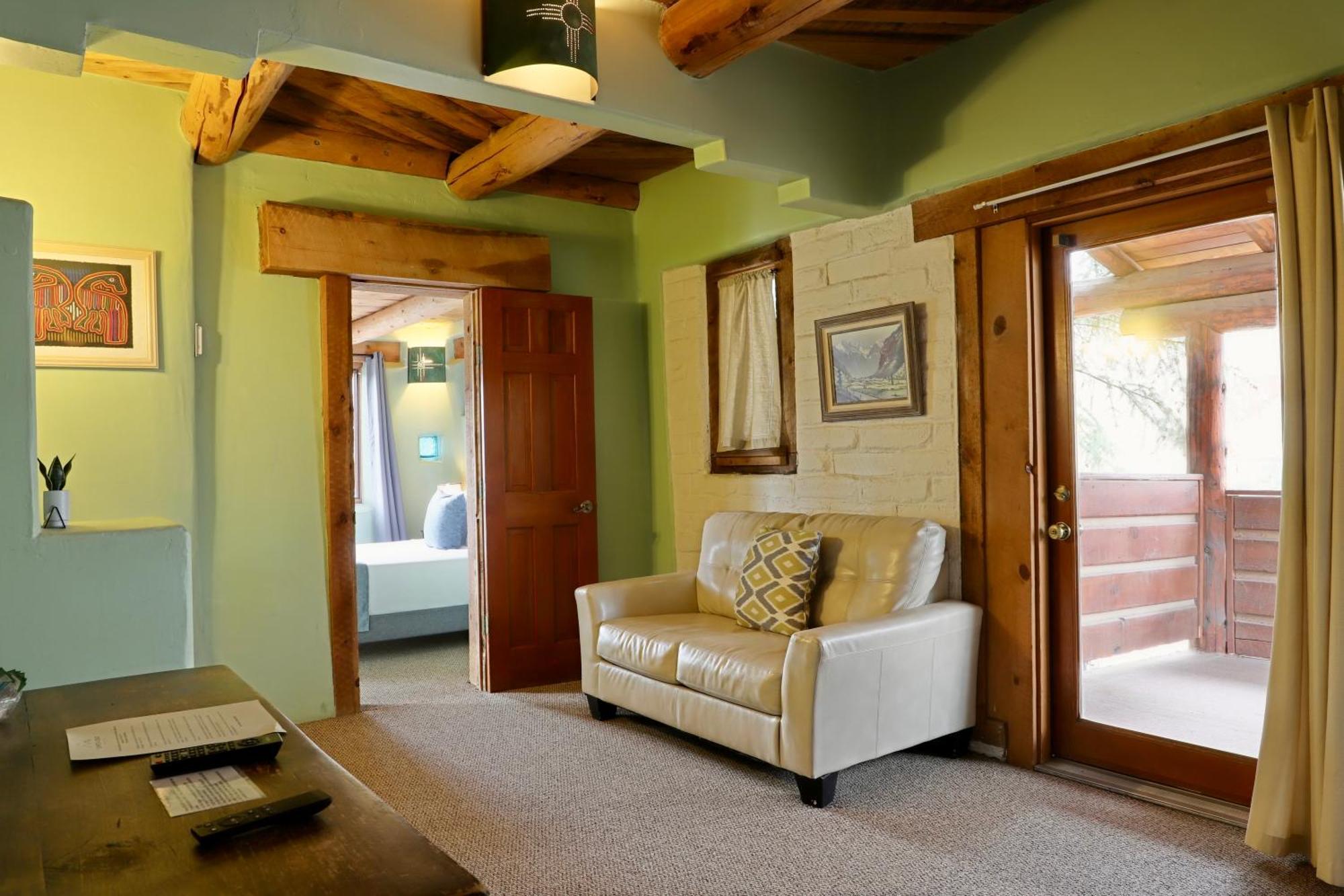 Chipeta Lodge Риджуей Екстериор снимка